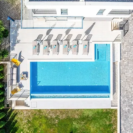 Port Side Villa Seget Vranjica